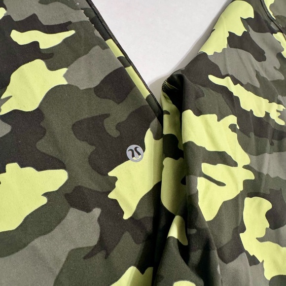Lululemon Athletica Camouflage Performance Leggings Green Black - Picture 2 of 7